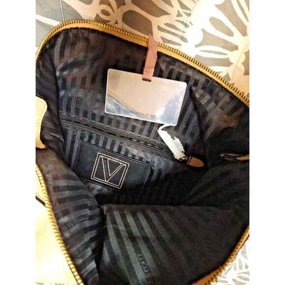 Victoria's Secret Shoulder Hand Curved Bag Sand Python Large - Picture 8 of 9